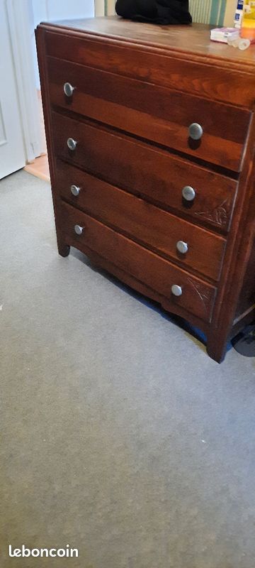 Commode en bois (image 2)