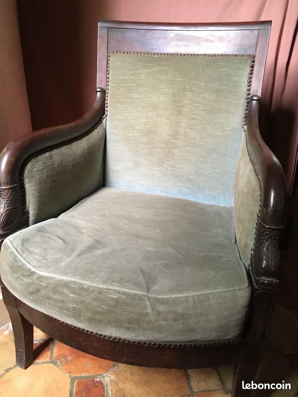 Bergère début XIX Empire à tête de dauphin acajou (image 1)