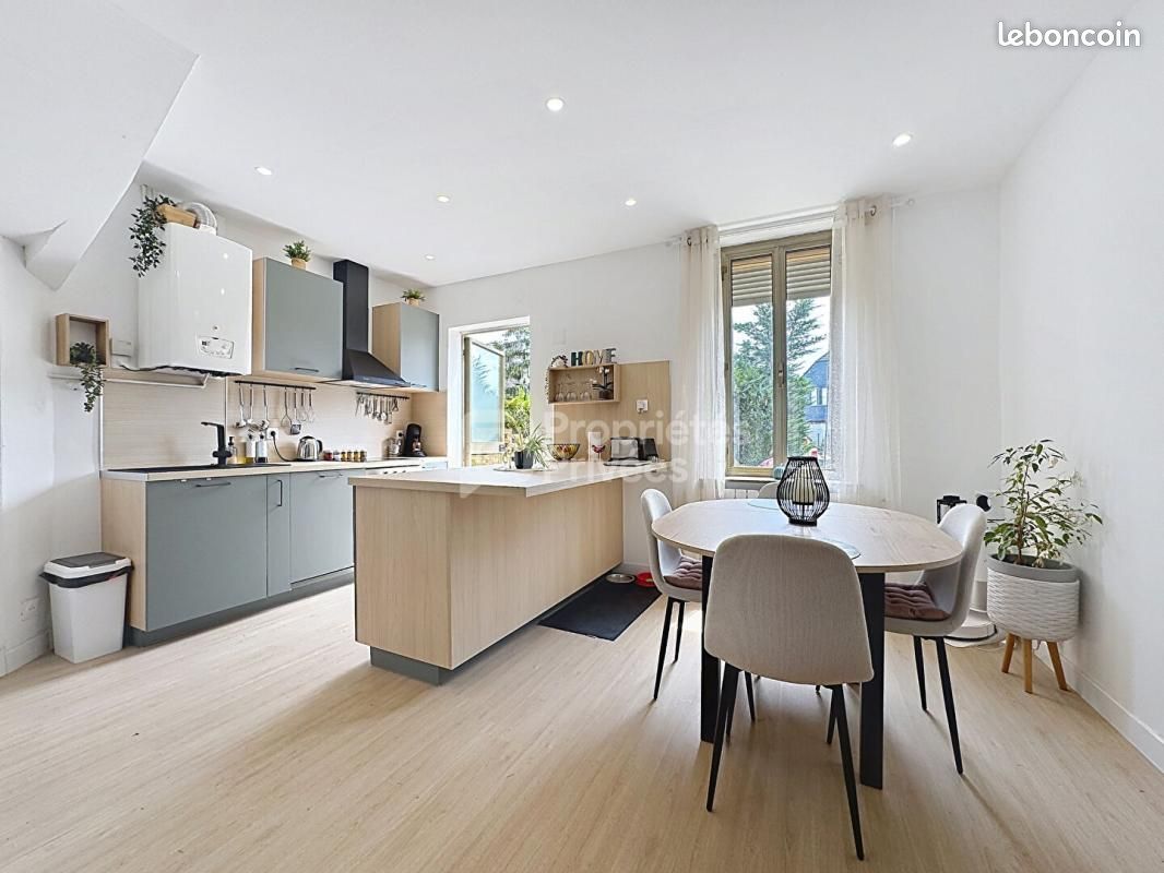 Maison 5 pièces 76 m² · à Sainte-Marie-aux-Chênes · 76 m² · 198 000 €