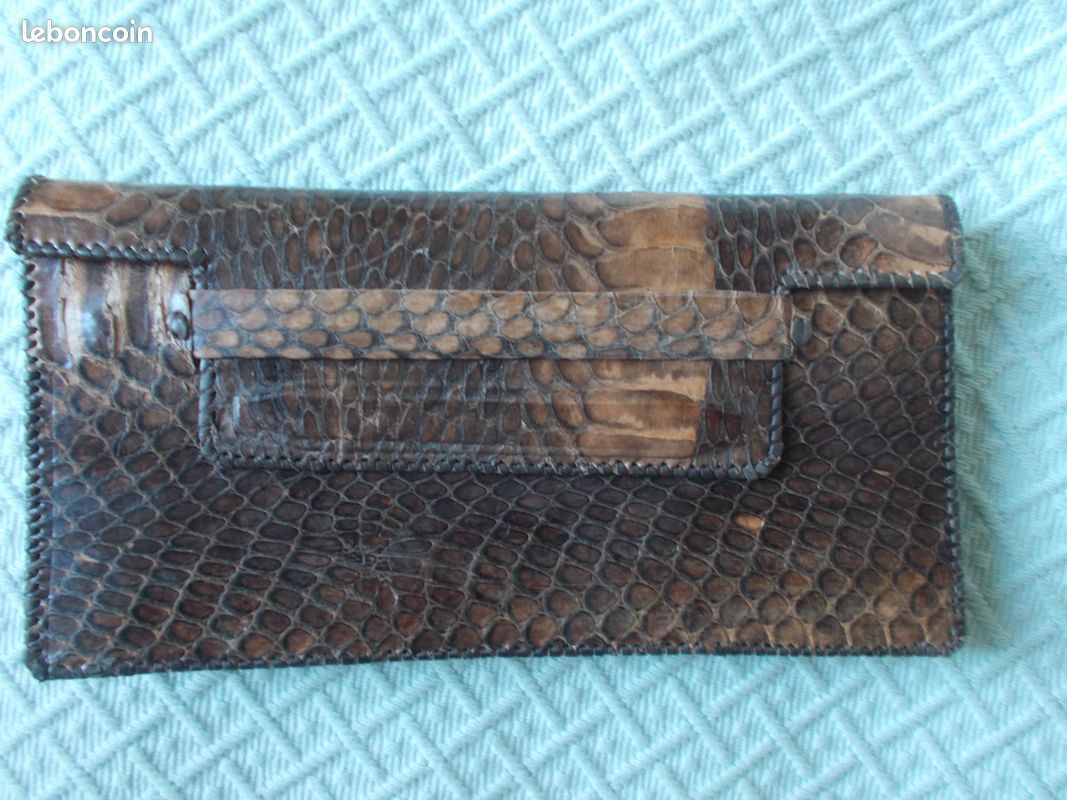 Pochette cuir (image 1)