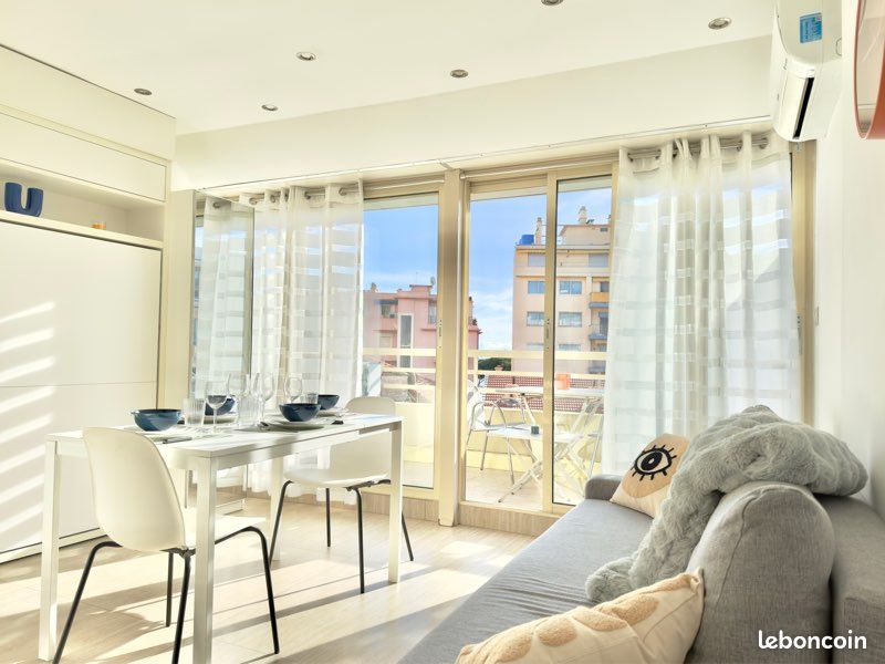 Appartement 1 pièce 24 m² · à Roquebrune-Cap-Martin · 24 m² · 1 550 €/mois
