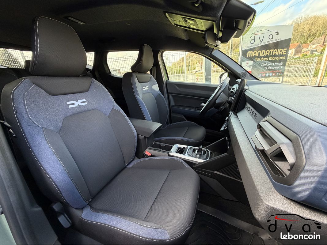 Dacia Duster 1.6 Hybrid 140 ch Journey (image 9)