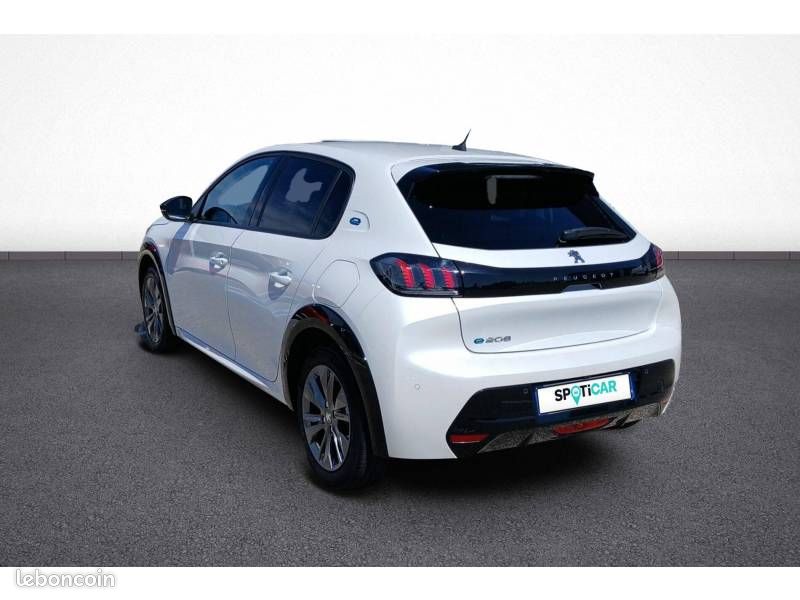 Peugeot 208 Electrique 50 kWh 136ch Allure Pack (image 4)