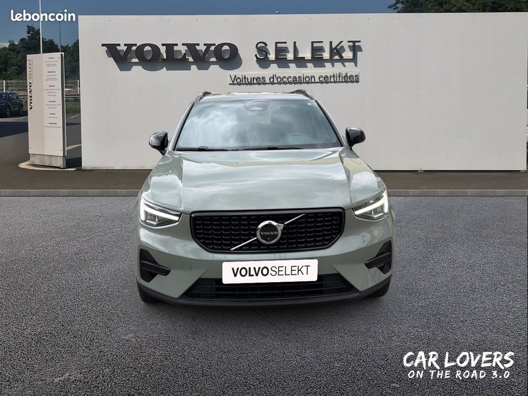 VOLVO XC40 B3 163 ch DCT7 Ultra (image 8)