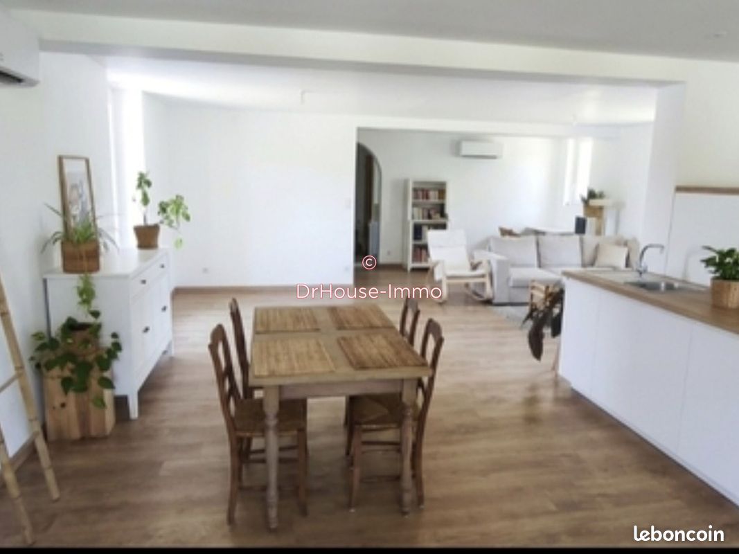 Maison 6 pièces 210 m² · à Bouniagues · 210 m² · 340 000 €