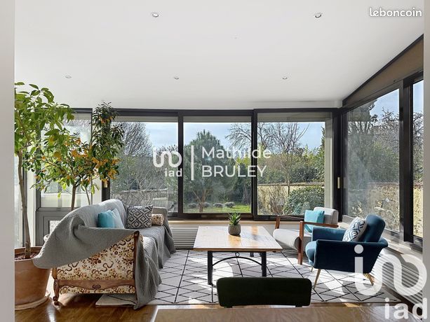 Maison 7 pièces 140 m²
