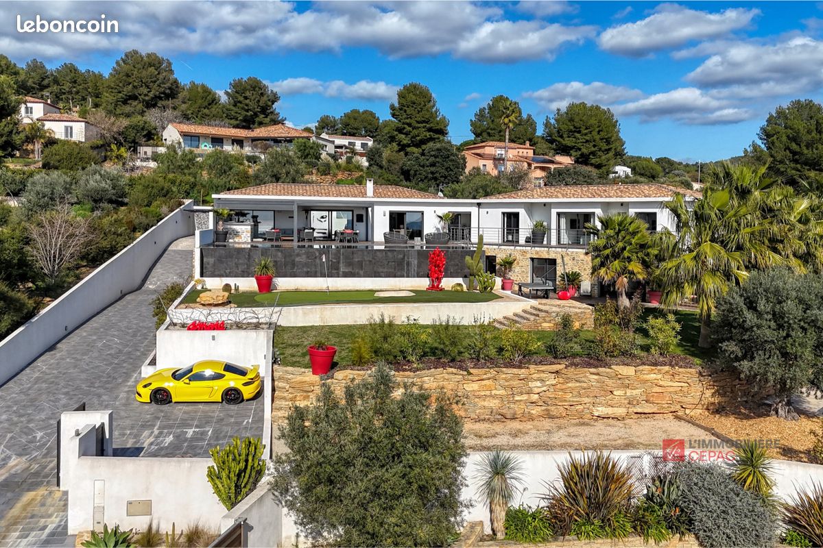 Maison 9 pièces 320 m² · à La Cadière-d'Azur · 320 m² · 3 450 000 €