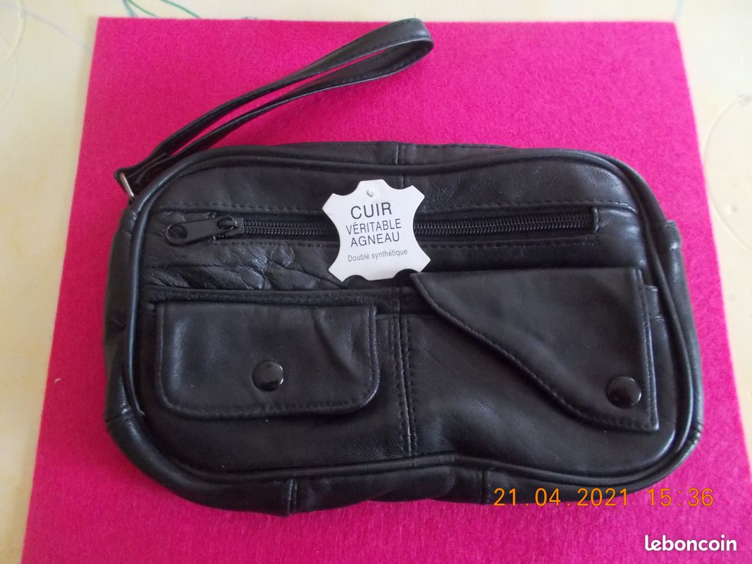 Pochette en cuir véritable agneau (image 1)