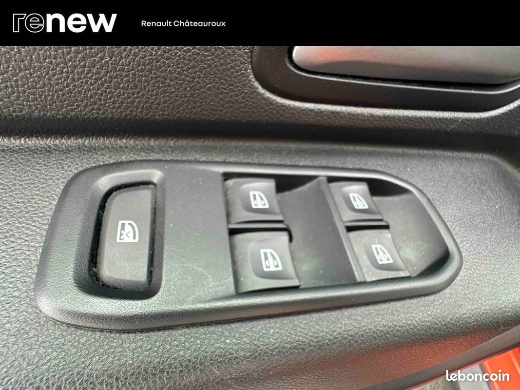 DACIA Duster ECO-G 100 4x2 Expression (image 23)