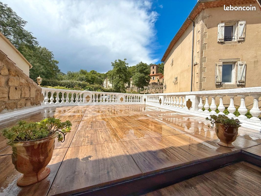 Maison 8 pièces 135 m² · à Soubès · 135 m² · 250 000 €