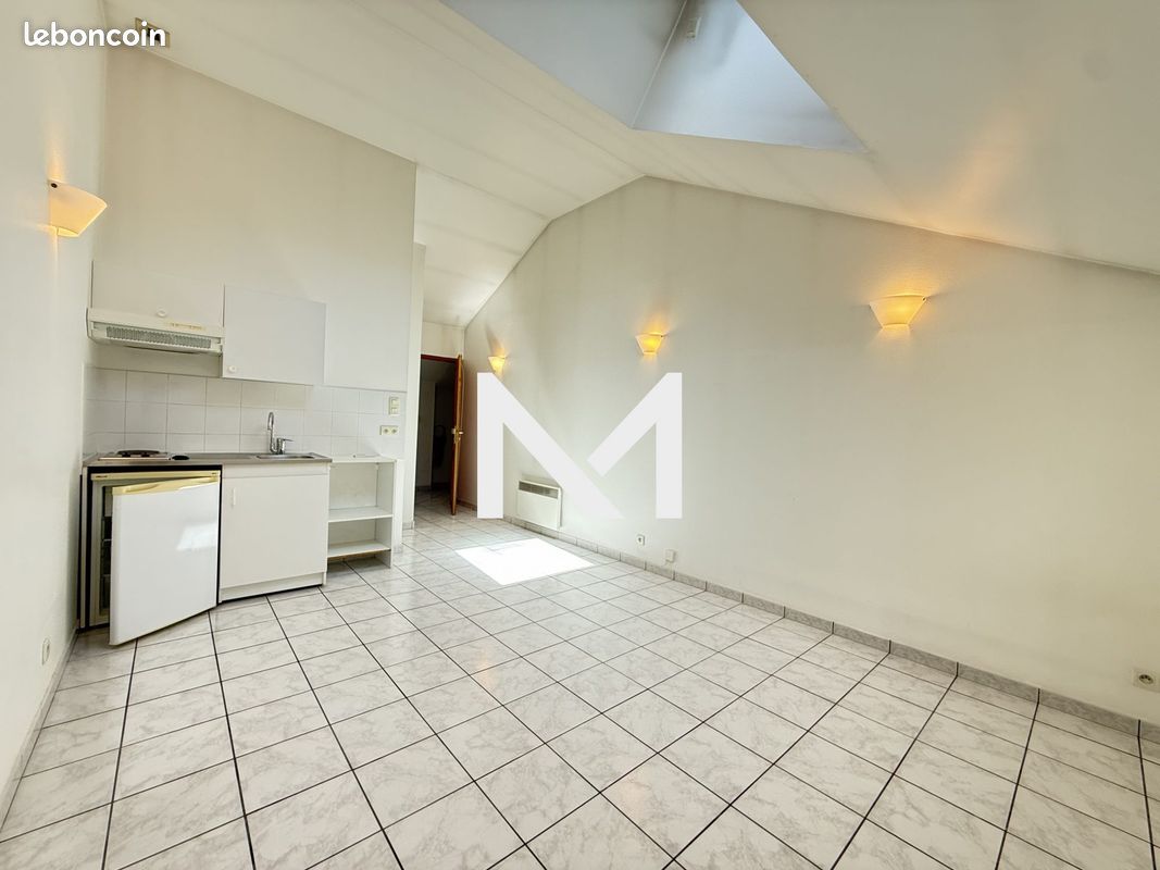 Appartement 1 pièce 23 m² · à Grenoble · 23 m² · 471 €/mois