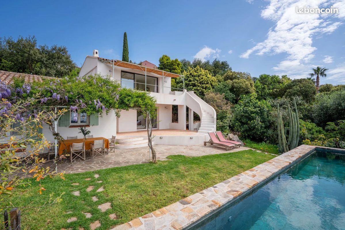 Maison 5 pièces 150 m² · à Le Lavandou · 150 m² · 1 850 000 €