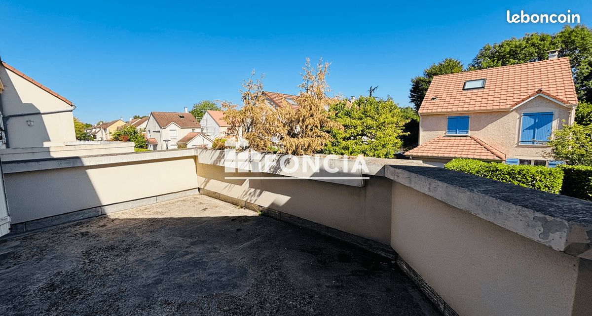 Appartement 2 pièces 45 m² · à Pierrelaye · 45 m² · 890 €/mois