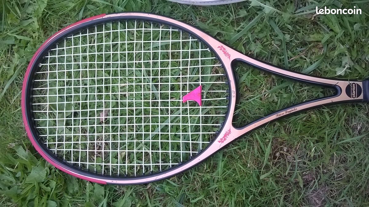 Ancienne Raquette De Tennis Sur Pelouse - The Athletic Stores Belfast - C1925