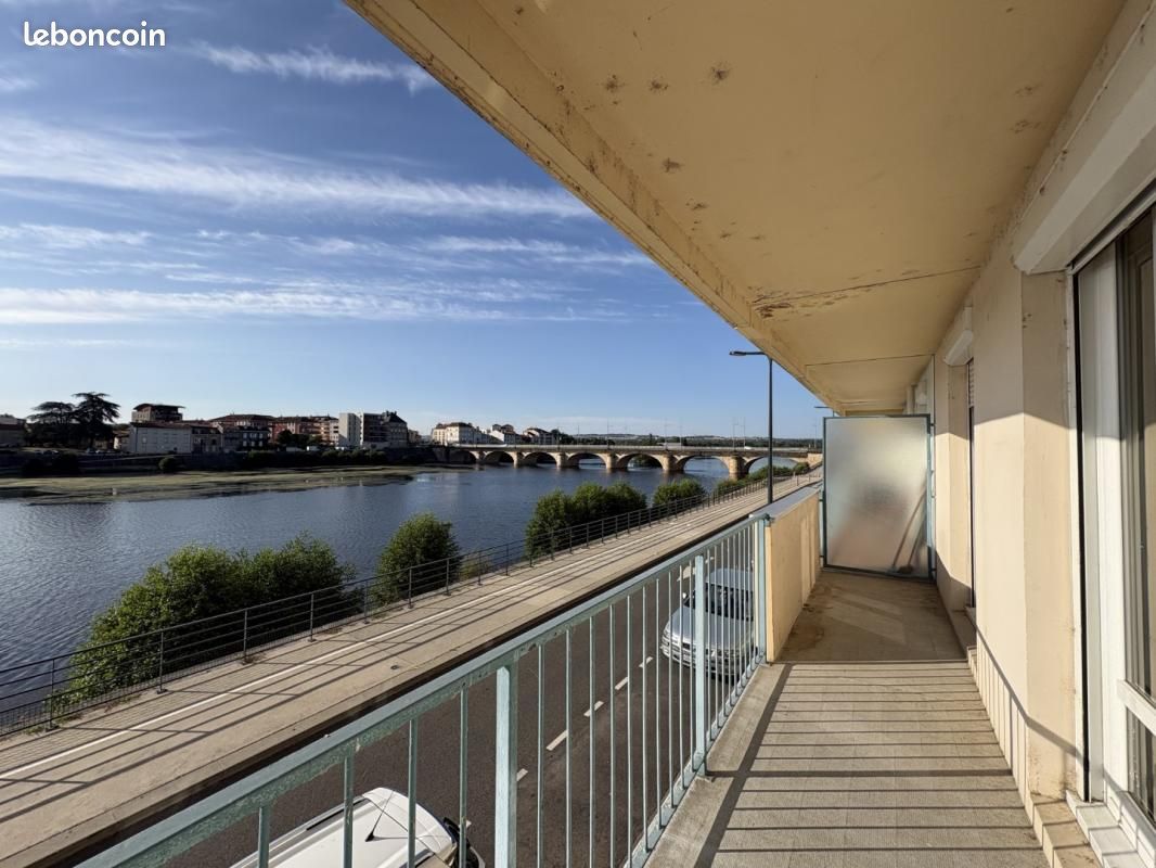 Appartement 5 pièces 94 m² · à Roanne · 94 m² · 840 €