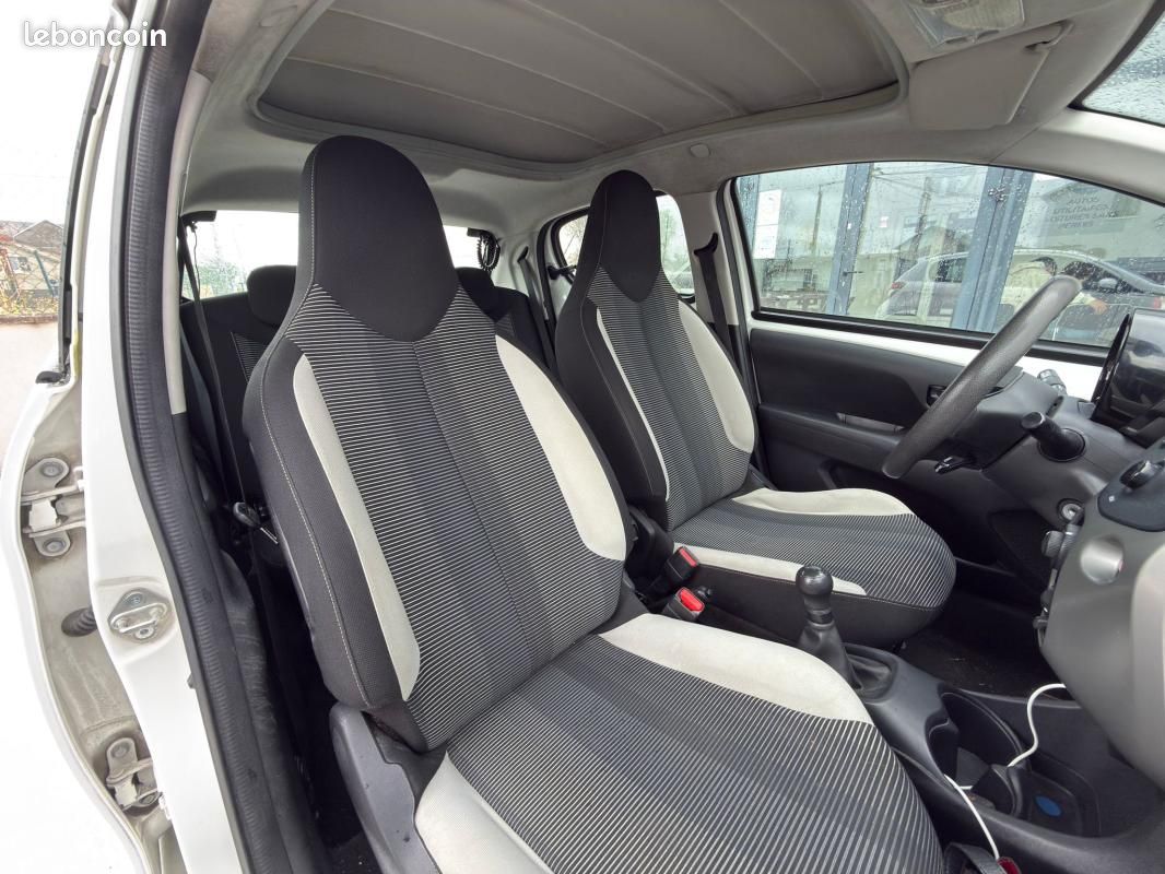 Peugeot 108 1.0 VTI ACTIVE 69CH GARANTIE 6 MOIS / REPRISE POSSIBLE (image 12)