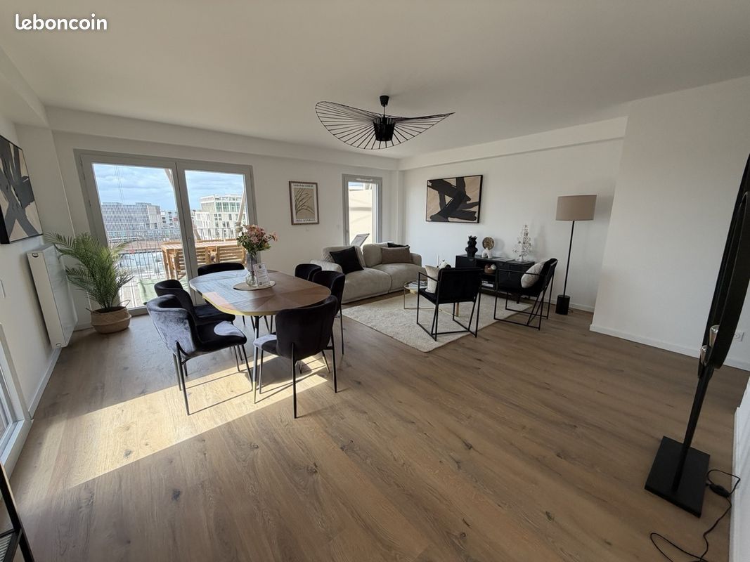 Appartement 5 pièces 142 m² · à Bordeaux · 142 m² · 485 000 €