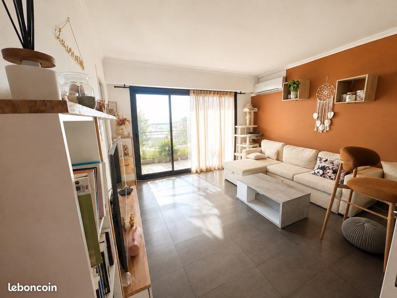 Appartement 2 pièces 31 m² · à Mougins · 31 m² · 240 000 €