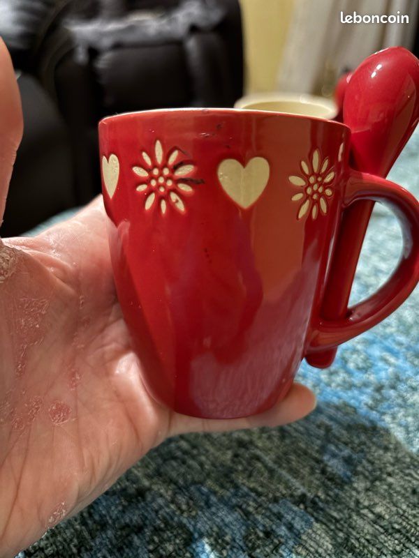 Tasse à café et cuillères (image 3)