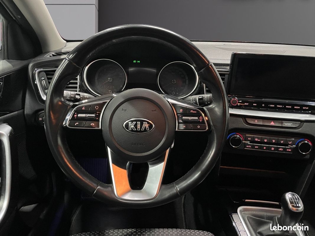 KIA XCEED 1.0 T-GDI ISG Design 120Ch Garantie 12 mois (image 13)