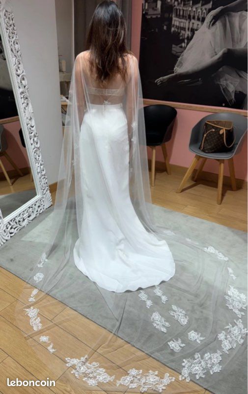 Robe de mariée Cymbeline Neuve Vêtements