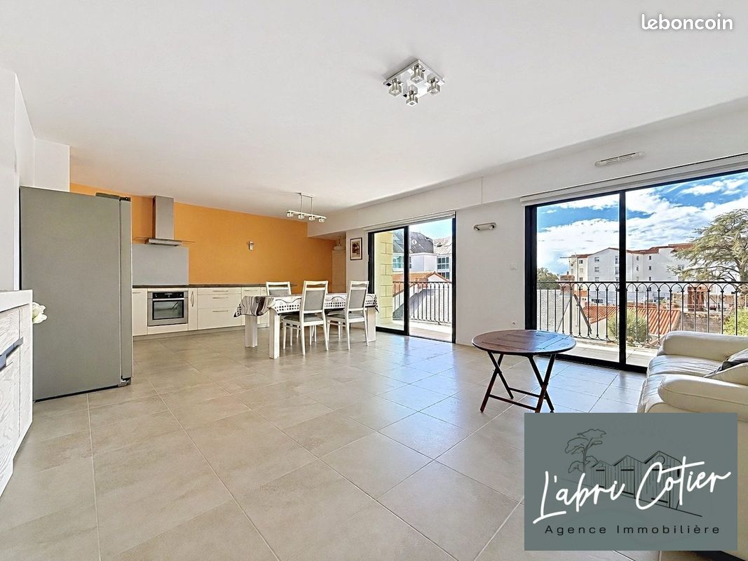 Appartement 4 pièces 90 m² · à Challans · 90 m² · 350 000 €
