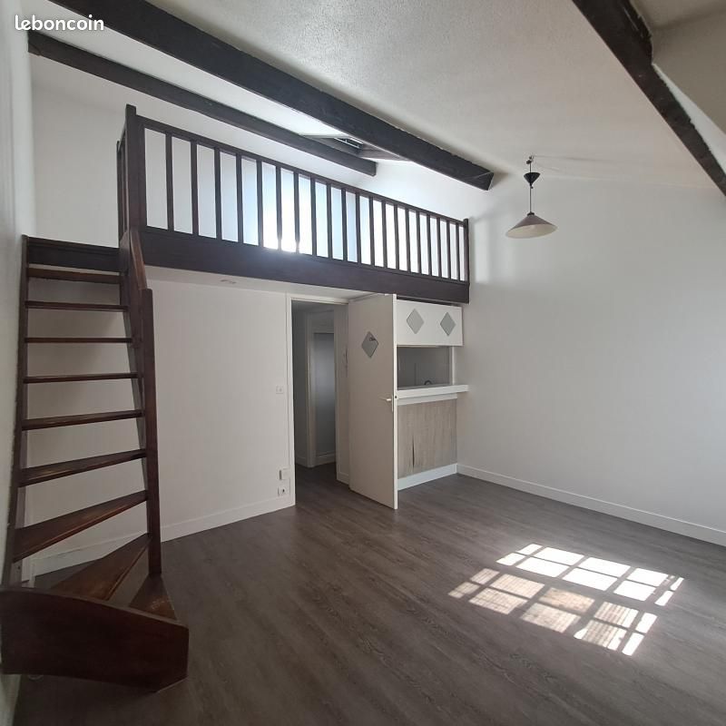 Appartement 1 pièce 25 m² · à Fontainebleau · 25 m² · 710 €/mois