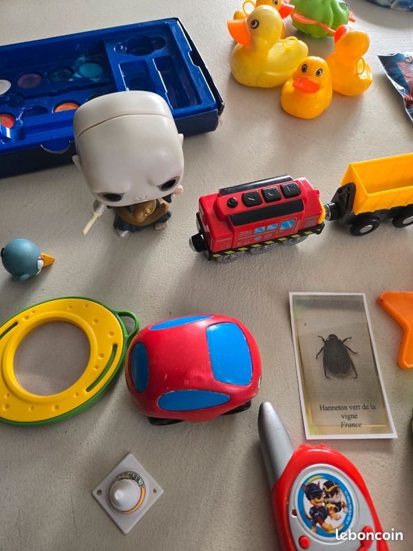 🧸🎲 Lot de jouets enfant – divers jeux & figurines (image 4)