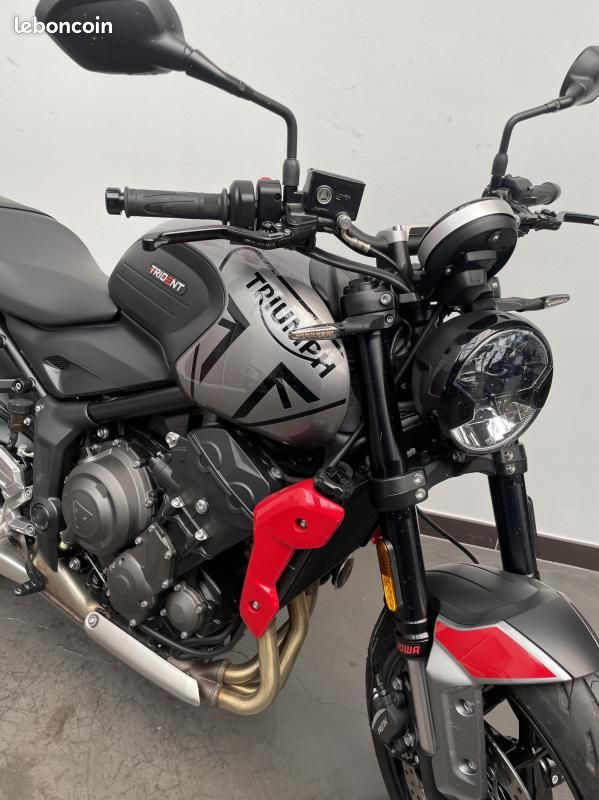 Triumph TRIDENT 660 A2 REVISEE ET GARANTIE 12 MOIS (image 2)