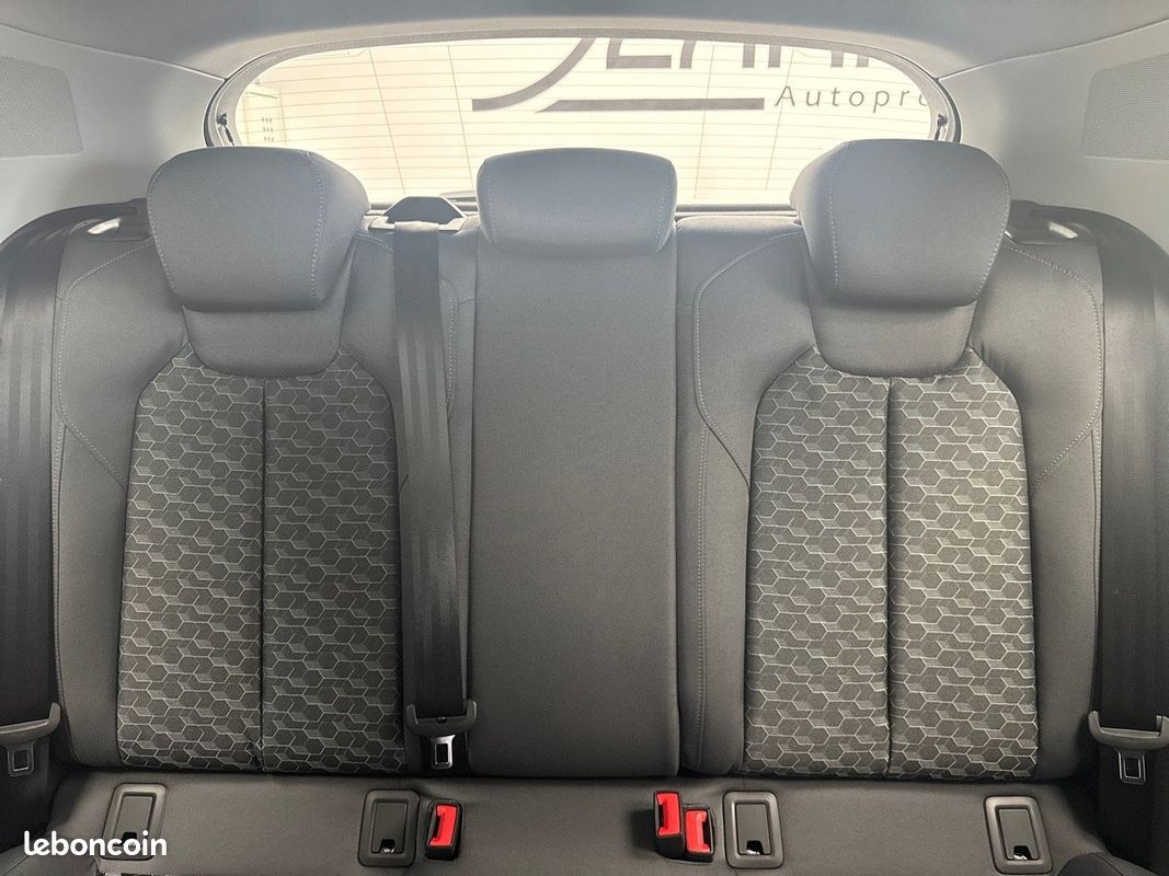 AUDI A1 Sportback 30 TFSI 116 ch S tronic 7 Design (image 18)
