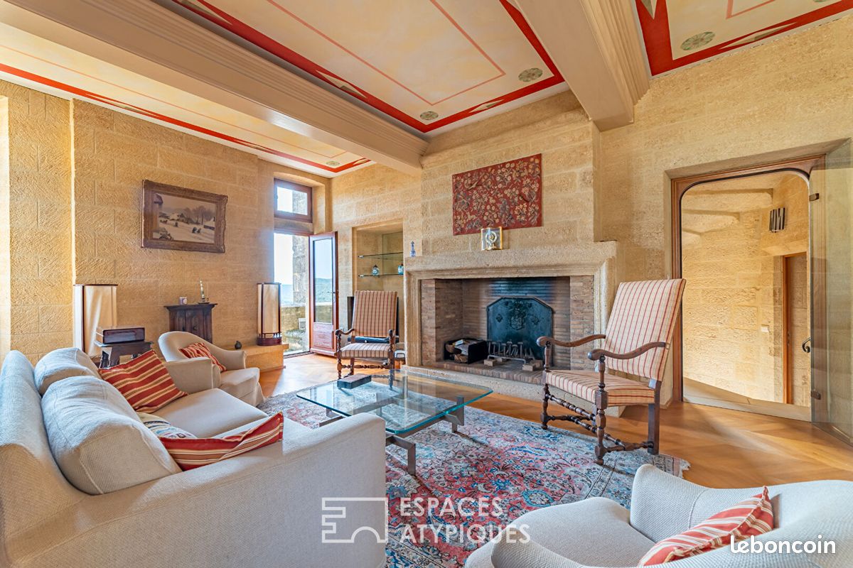 Maison 8 pièces 215 m² · à Castillon-du-Gard · 215 m² · 650 000 €