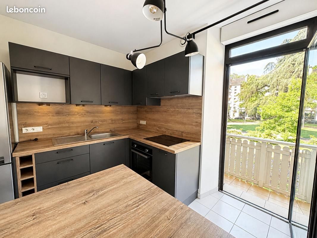 Appartement 3 pièces 58 m² · à Chambéry · 58 m² · 225 000 €