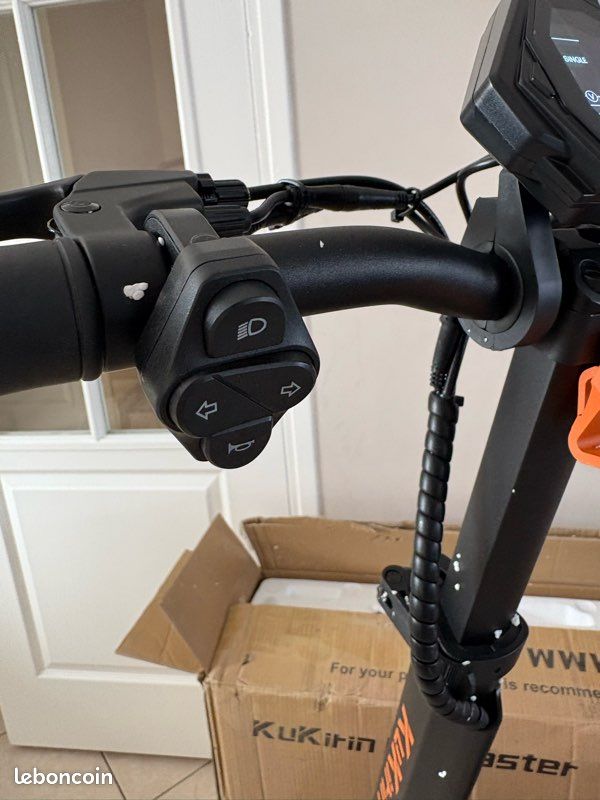 Trottinette électrique KuKirin G2 Master 1000W*2 - 2024 - Neuve (image 8)