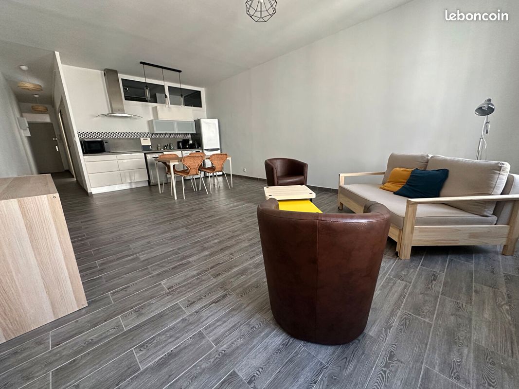 Appartement 2 pièces 59 m² · à La Rochelle · 59 m² · 985 €/mois