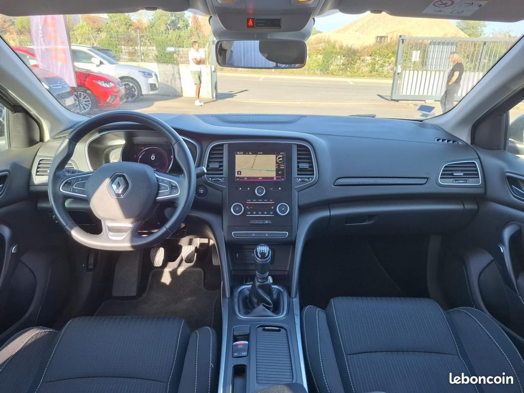 Renault megane 1.2 tce 100 energy limited (image 16)