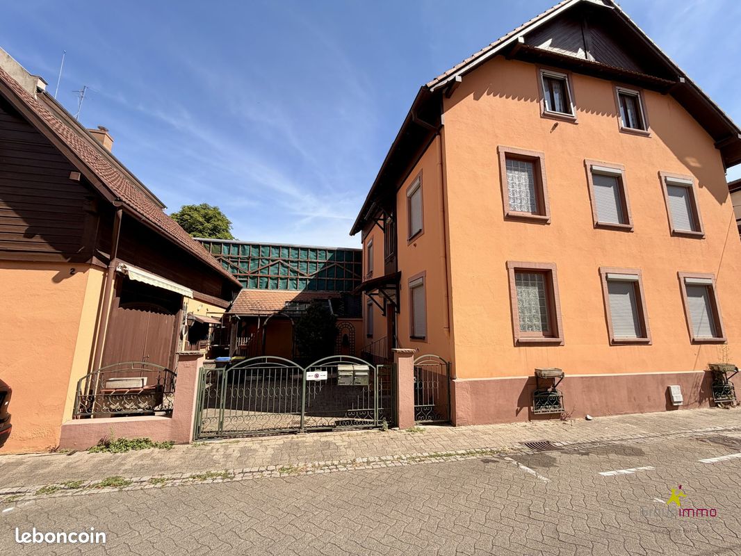 Maison 9 pièces 209 m² · à Schiltigheim · 209 m² · 472 500 €