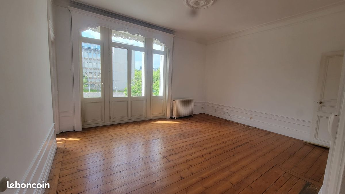Local commercial 8 pièces 208 m² · à Roubaix · 208 m² · 320 000 €