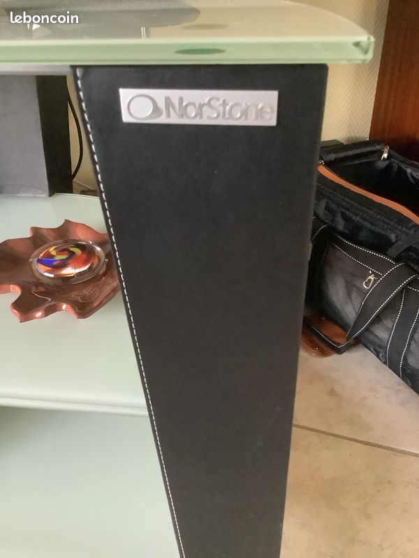 Meuble Tv avec pied cuir (image 2)