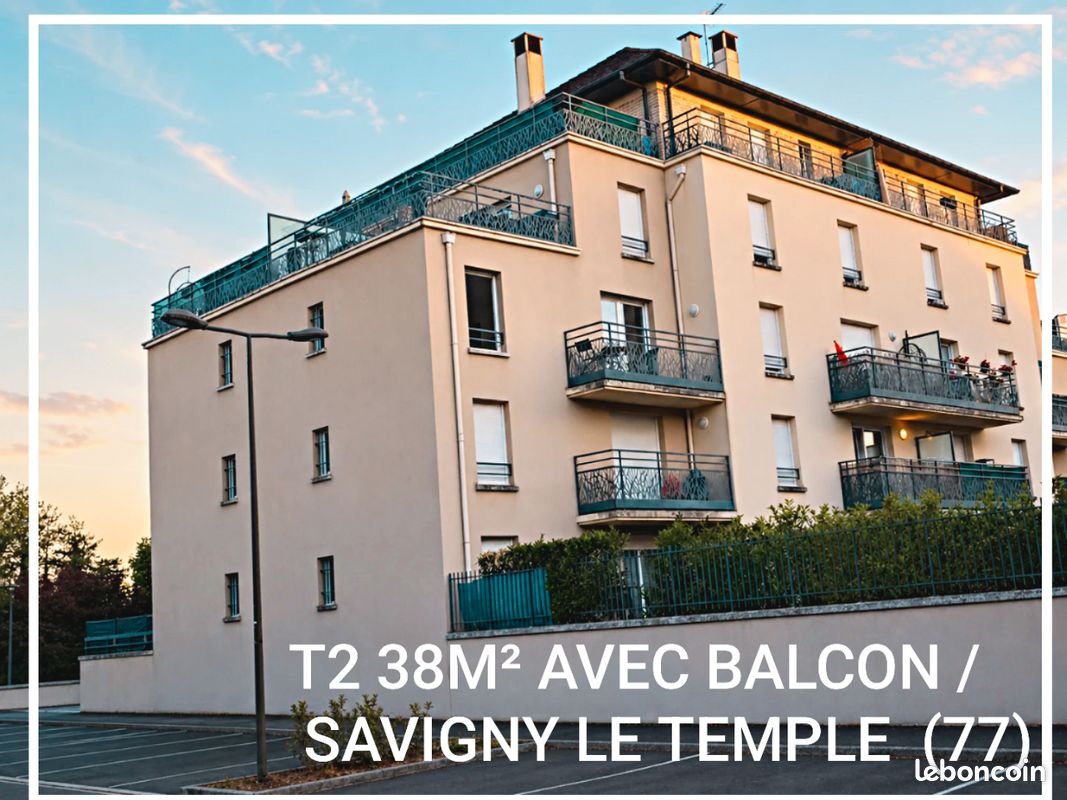 Appartement 2 pièces 38 m² · à Savigny-le-Temple · 38 m² · 880 €