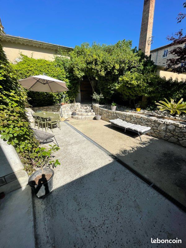 Appartement 5 pièces 133 m² · à Montboucher-sur-Jabron · 133 m² · 259 000 €