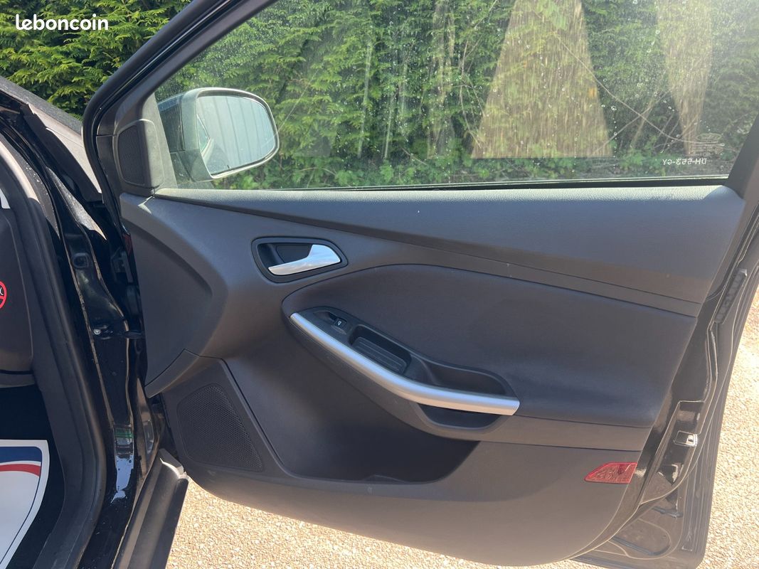 FORD FOCUS 1.6 TDCi 115cv FAP SS Edition (image 18)
