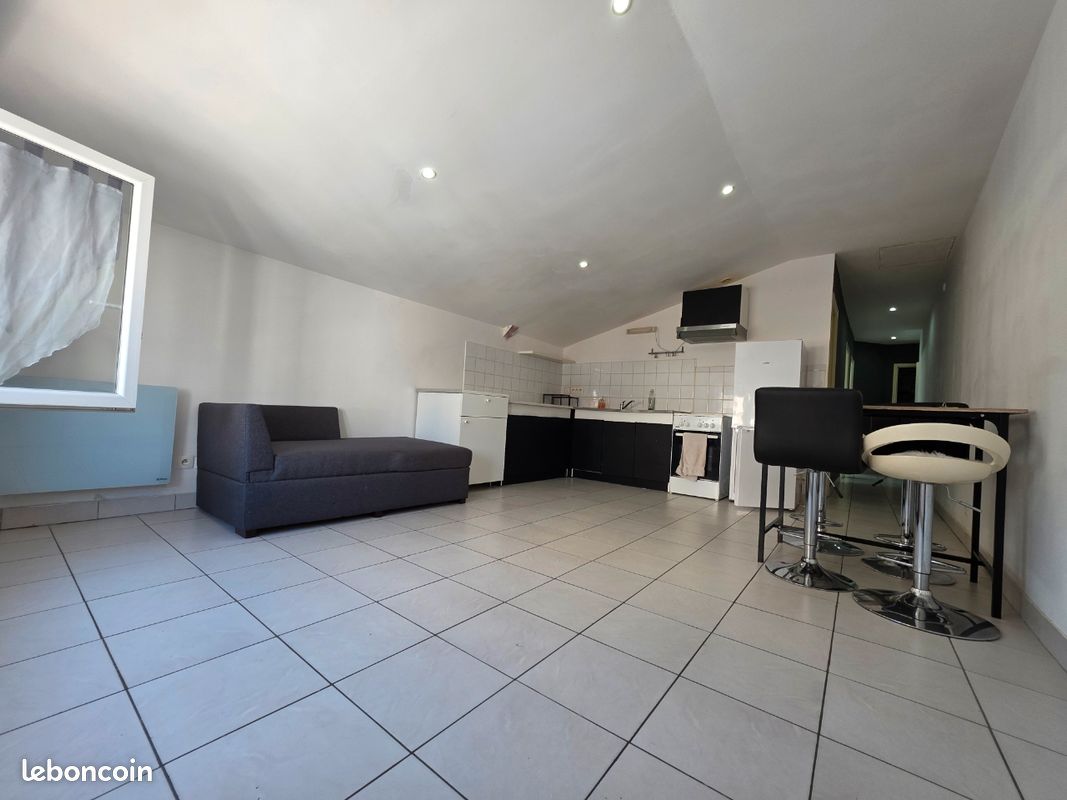 Appartement 2 pièces 40 m² · à Châlons-en-Champagne · 40 m² · 530 €