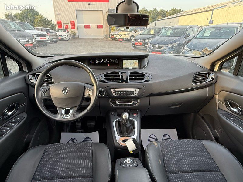 RENAULT Scénic III 1.5 dCi 110 cv Phase 2 (image 6)