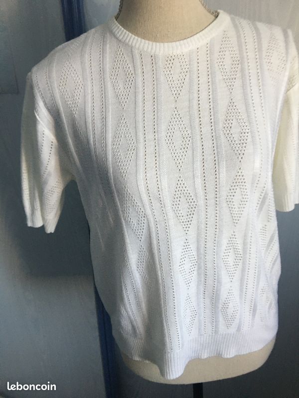 Pull fin manches courtes taille 1 (image 1)