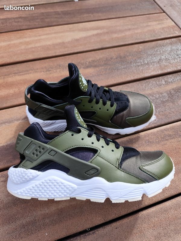 Air Huarache Nike Military Green Sneakers Basket Nike Air Huarache