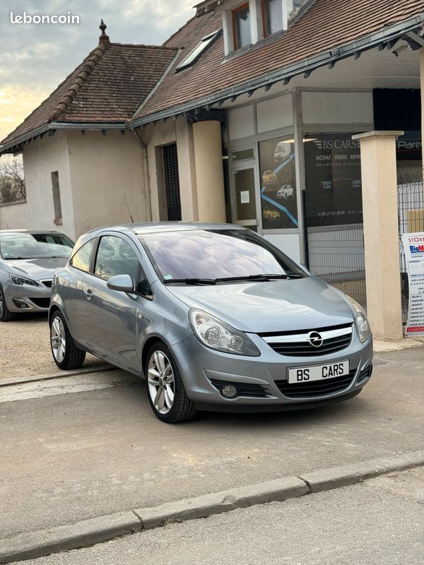 2006 Opel Corsa D 3-door 1.7 CDTI (125 CV)