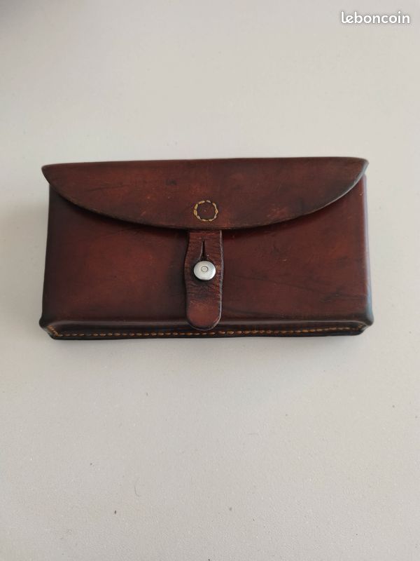 Pochette vintage cuir armée suisse 1964 – authentique (image 1)