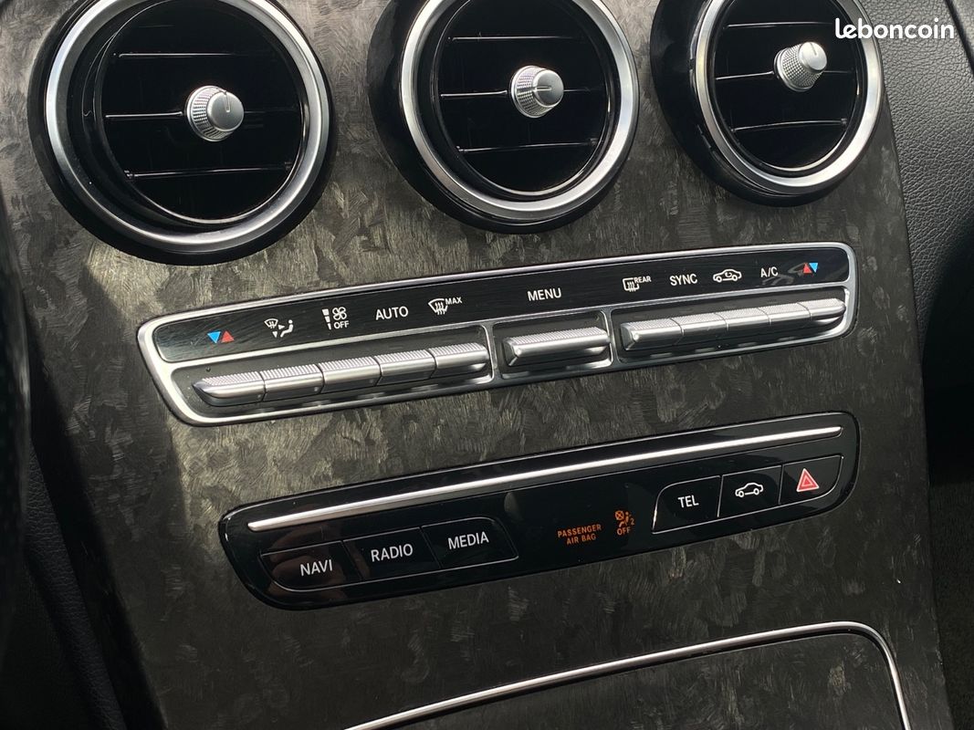 Mercedes CLASSE C 220D 194 ch / Toit ouvrant / Ambiance LED intérieur / Son Burmester / Sièges chauffants / Virtual Cockpit / Caméra 360° (image 15)
