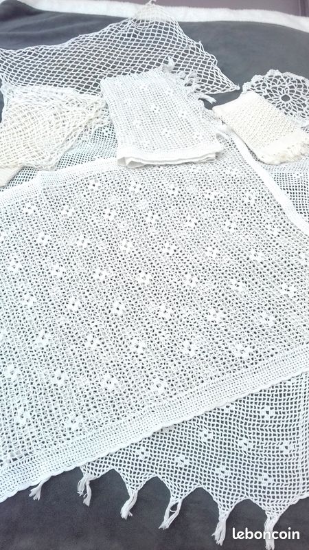 Little Lana Tissu En Dentelle Avec Motif Crown Européen Inélastique Avec Broderie En Dentelle Pour Rideaux, Doublures, Vêtements De Mariée Et Accessoires (2 Iardes Dans Chaque Emballage). Ivoire