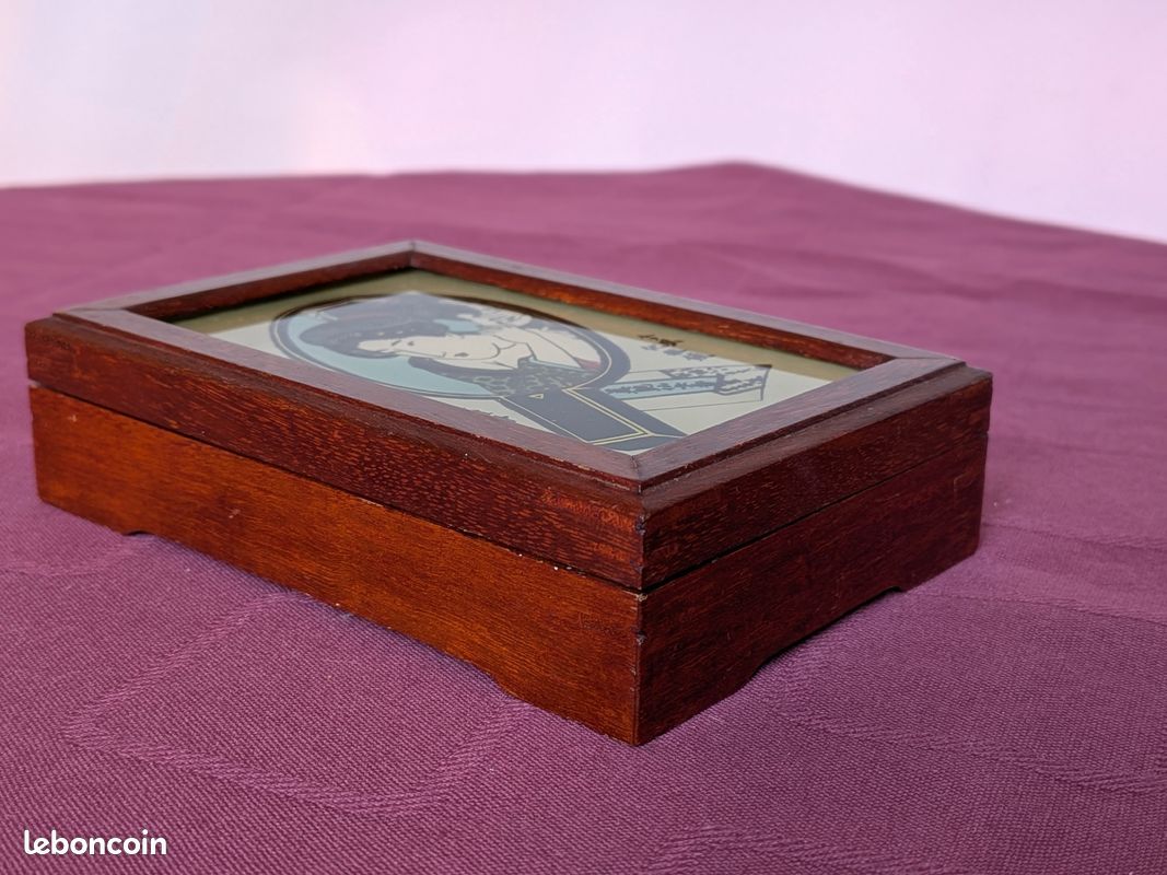 Boîte à bijoux vintage en bois - Inspiration d'Estampe Ukiyo-e Portrait de Bijin par Utagawa Kuniyasu, Artisanat japonais Mid-Century (image 9)